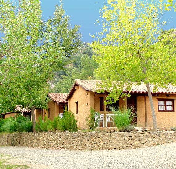 Bungalows at Camping El Puente